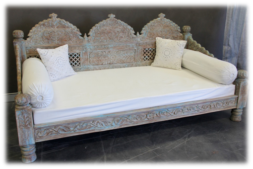 Maharani daybed